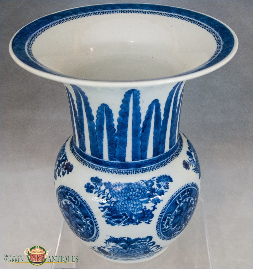 An Antique Chinese Export Underglaze Blue And White Fitzhugh Vase C1810