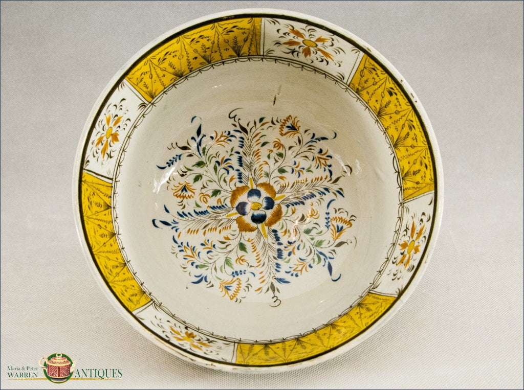 An Antique English Pearlware Bowl In Pratt Colors C1810-20 19Th Century Pottery